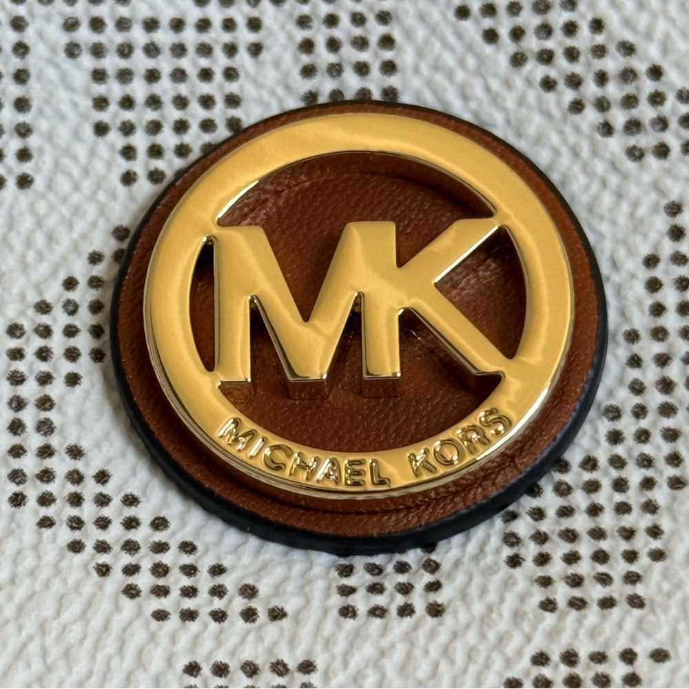 MICHAEL KORS FULTON TRAVEL CASE POUCH